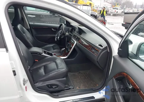 2015 Volvo Xc70 T6 Platinum z USA, uszkodzony, nr VIN YV4902ND2F1200537